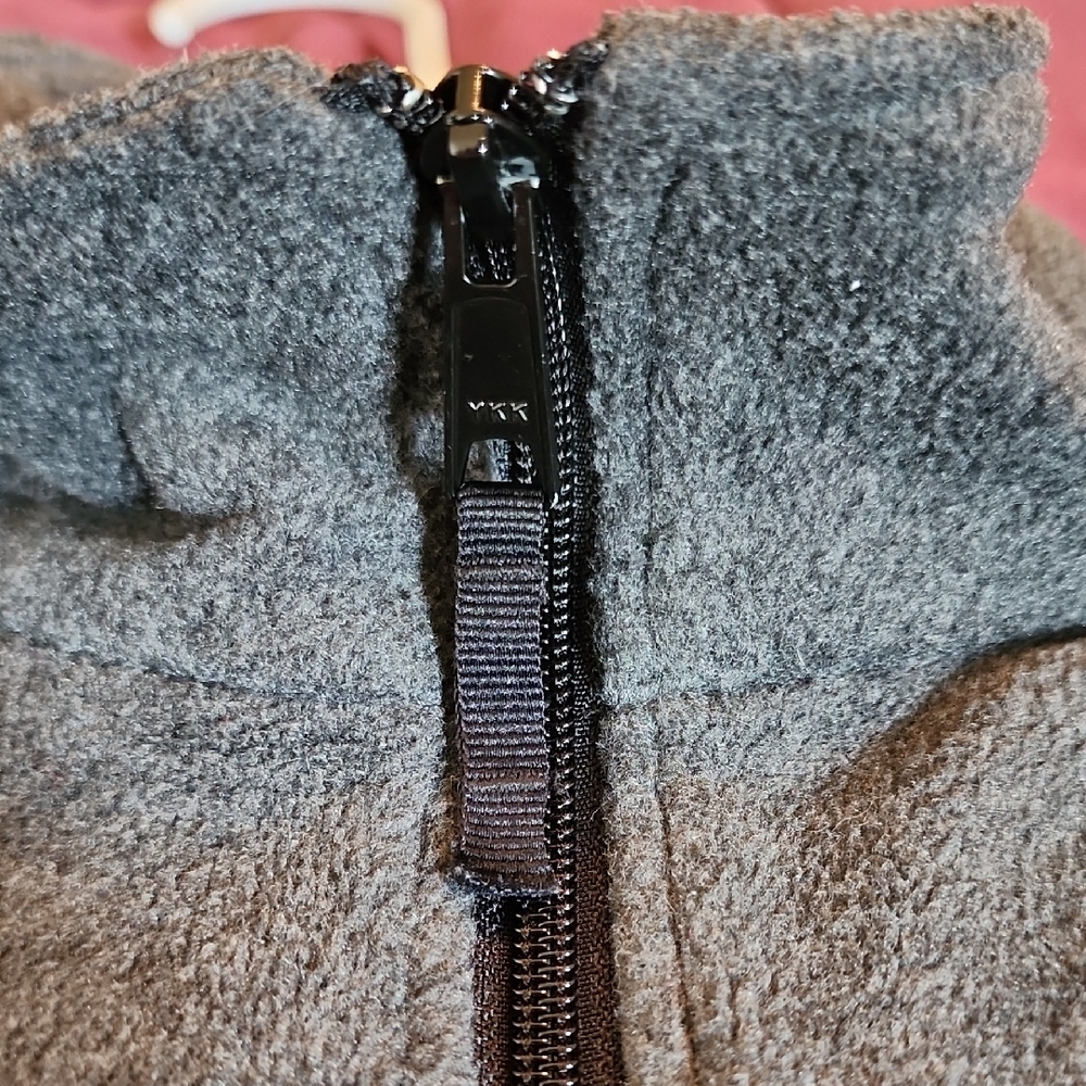 Columbia Gray Fleece Vest - Picture 4 of 10